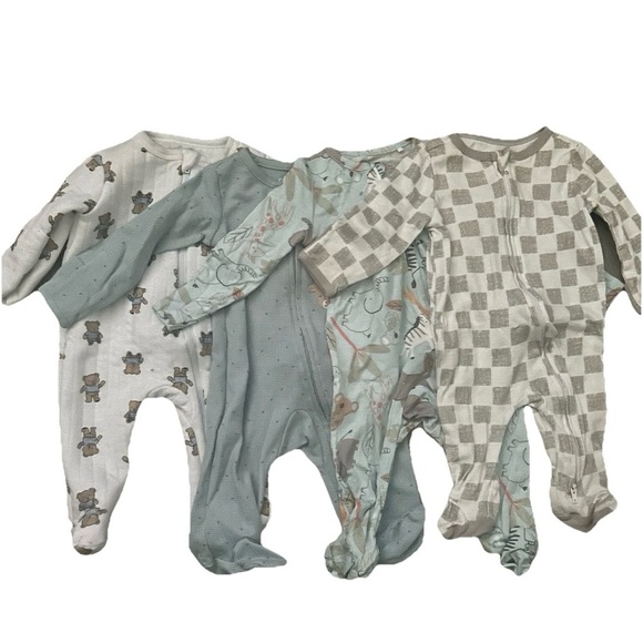 Lot Of 9 Baby Bodysuits Footie Pajamas Size 0-3 Months - Picture 1 of 7